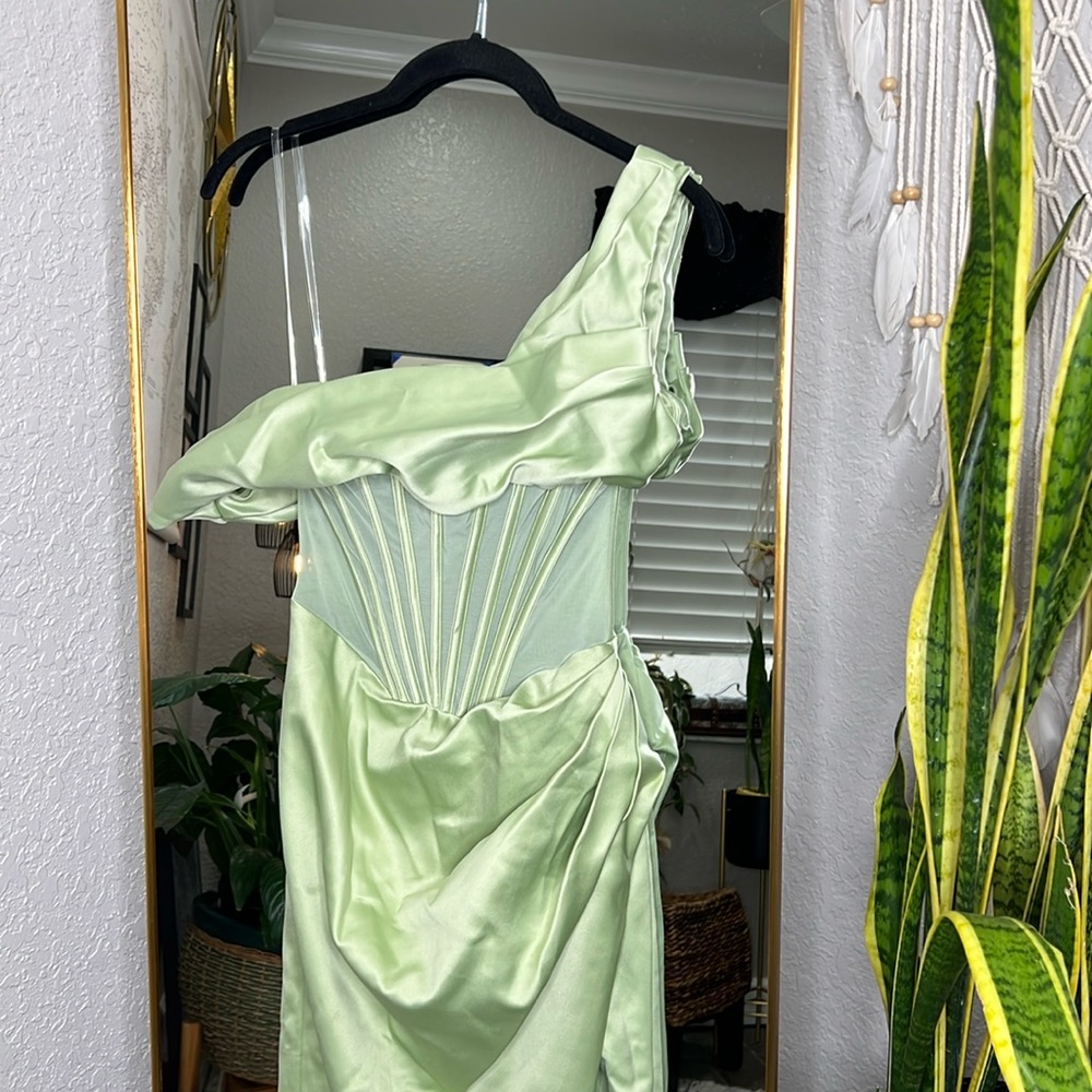 House of CB ‘Lulu’ Pistachio Asymmetric Drape Midi Corset Dress NWOT - Picture 12 of 14